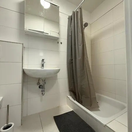 Zentrum Kehl Mit Parkplatz Eg 1 * Niederdorla